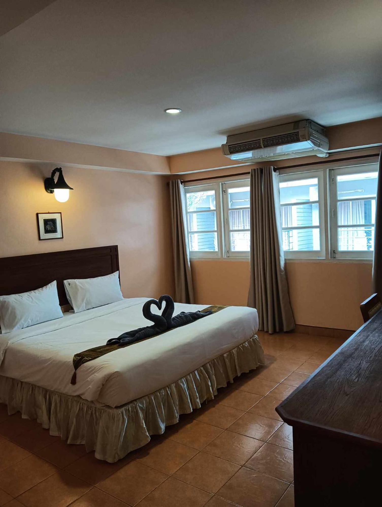 Nid Huahin Hotel Exterior foto
